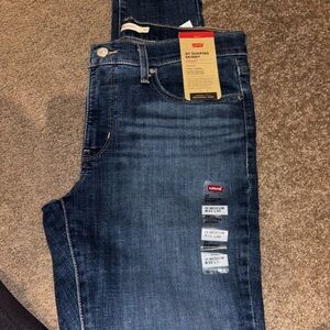 Levi's womens Dark Wash Skinny Jeans
